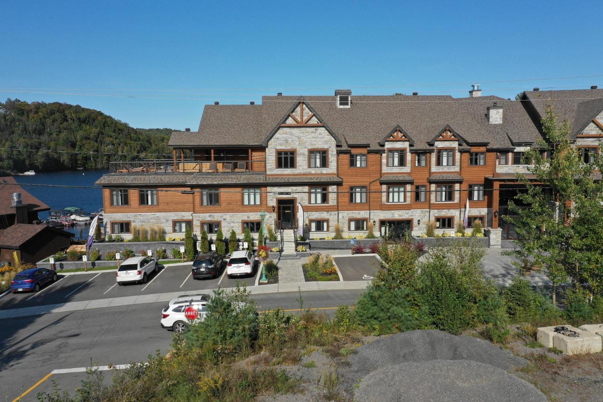 Le Viking Resort Sainte-Marguerite-du-Lac-Masson 외부 사진